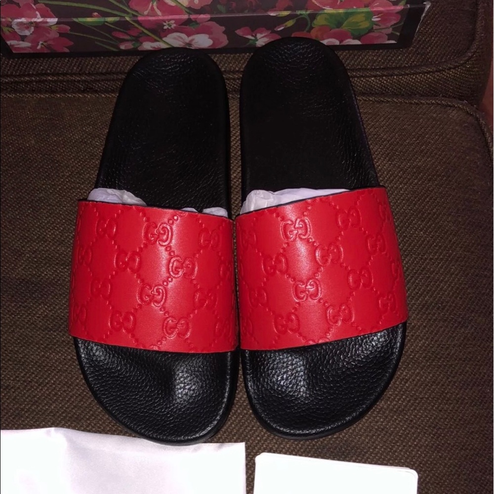 Signature Gucci Slides